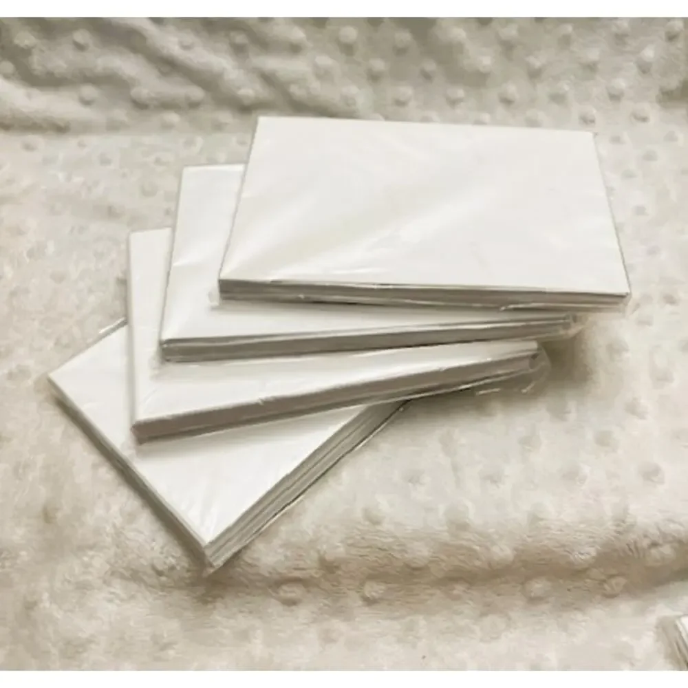 Canon 200 Count , (4x6), Photo Paper Glossy, (4) Packs of 50, Item# GP-502- NEW